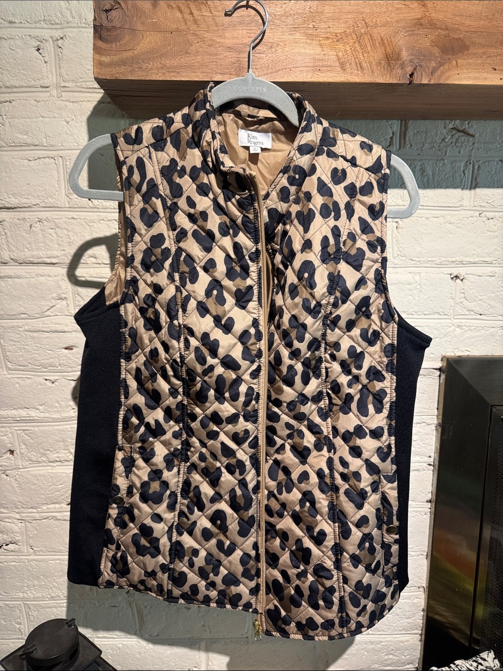 Kim Rogers Quilted Leopard-Print Vest in Beige and Black